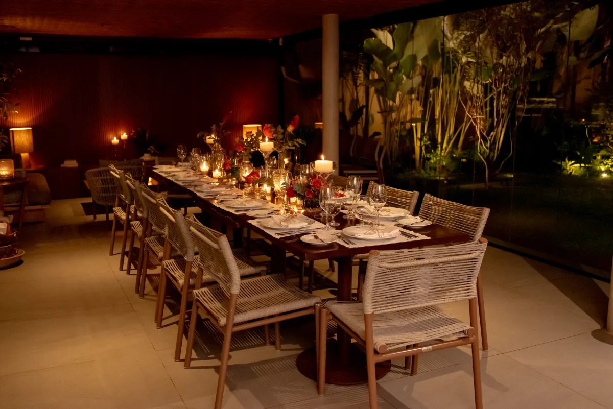 Mesa principal — Jantar privado na Casa Tua