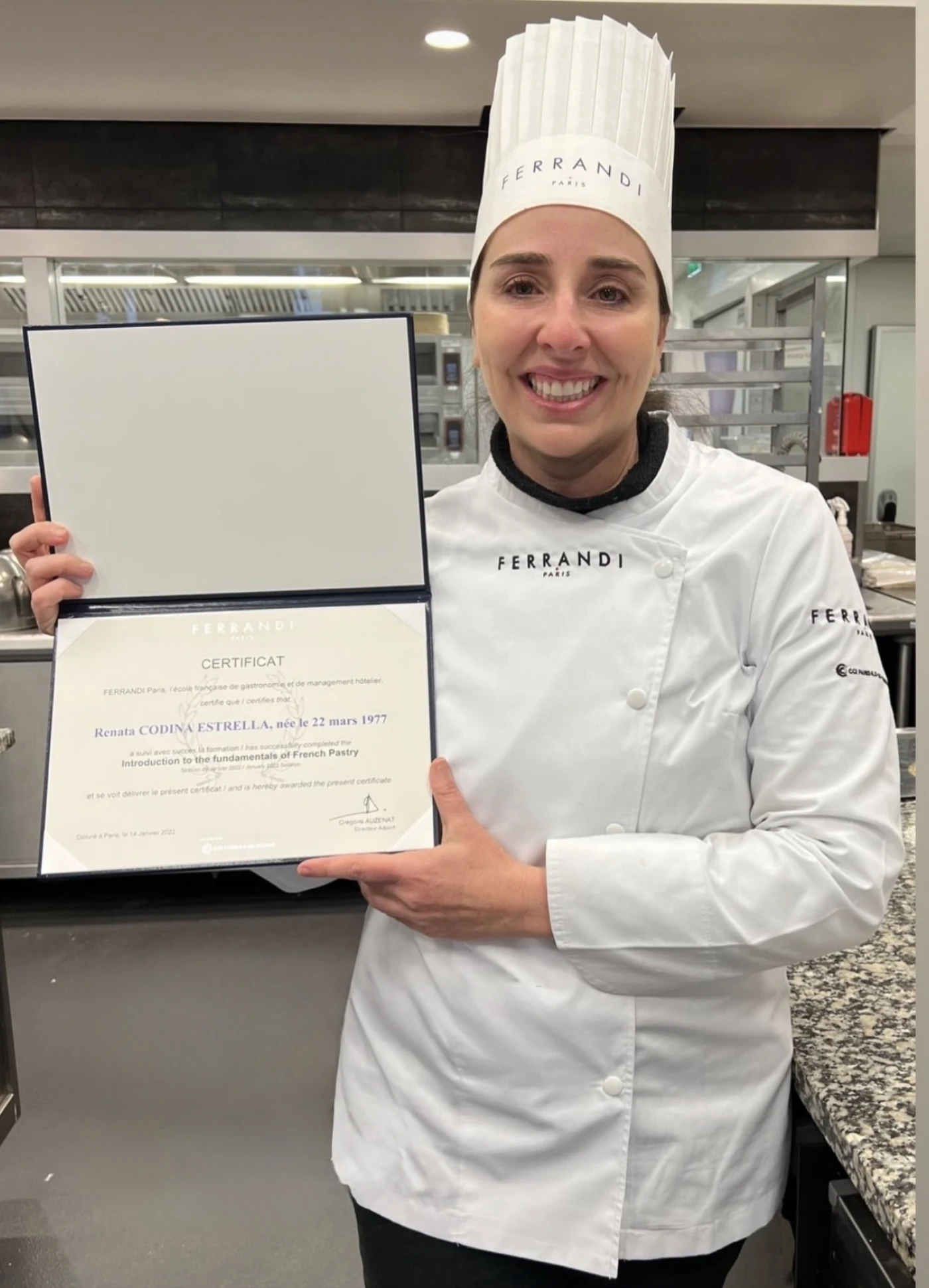 Ferrandi Paris e Ritz Escoffier — diplomas de Renata